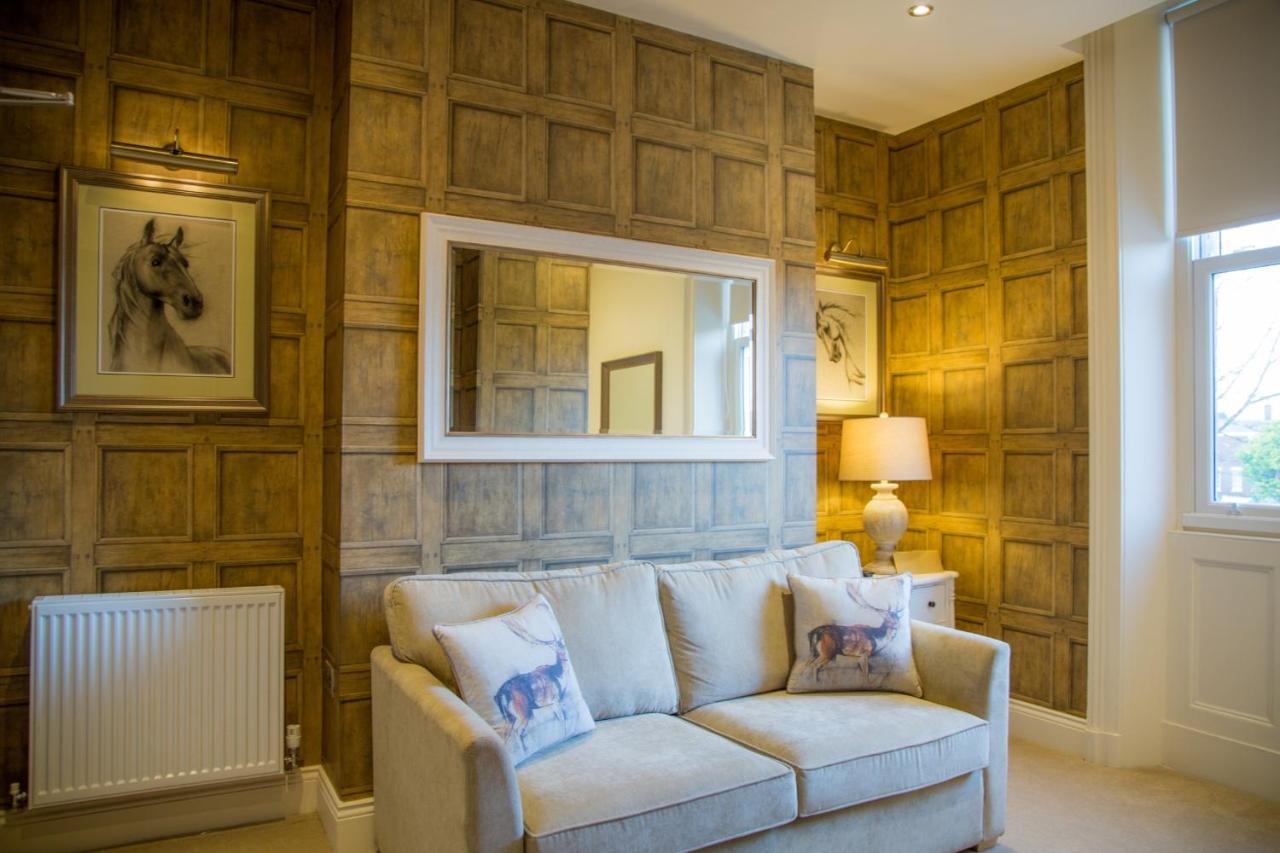 Winckley Stays Preston  Extérieur photo Interior of the hotel