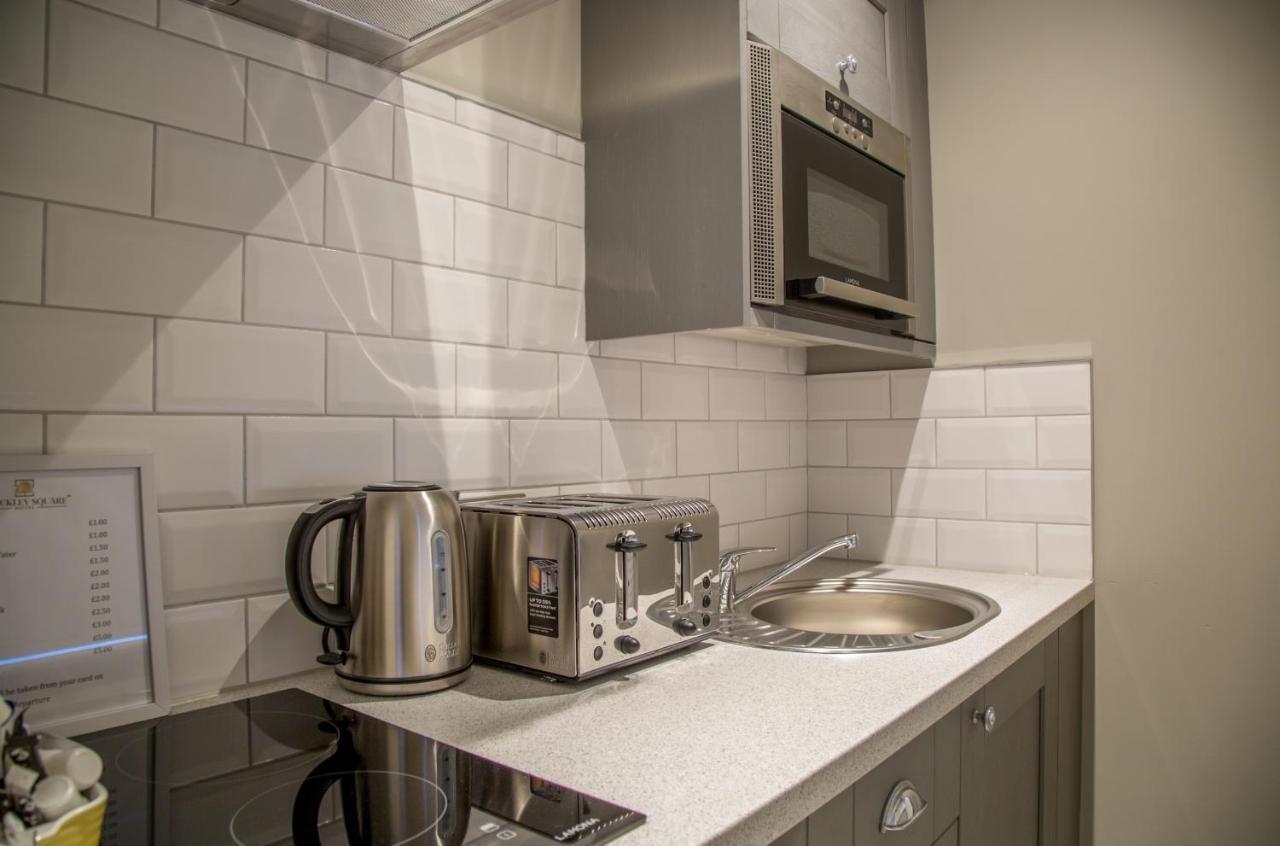 Winckley Stays Preston  Extérieur photo A typical kitchen in a student flat