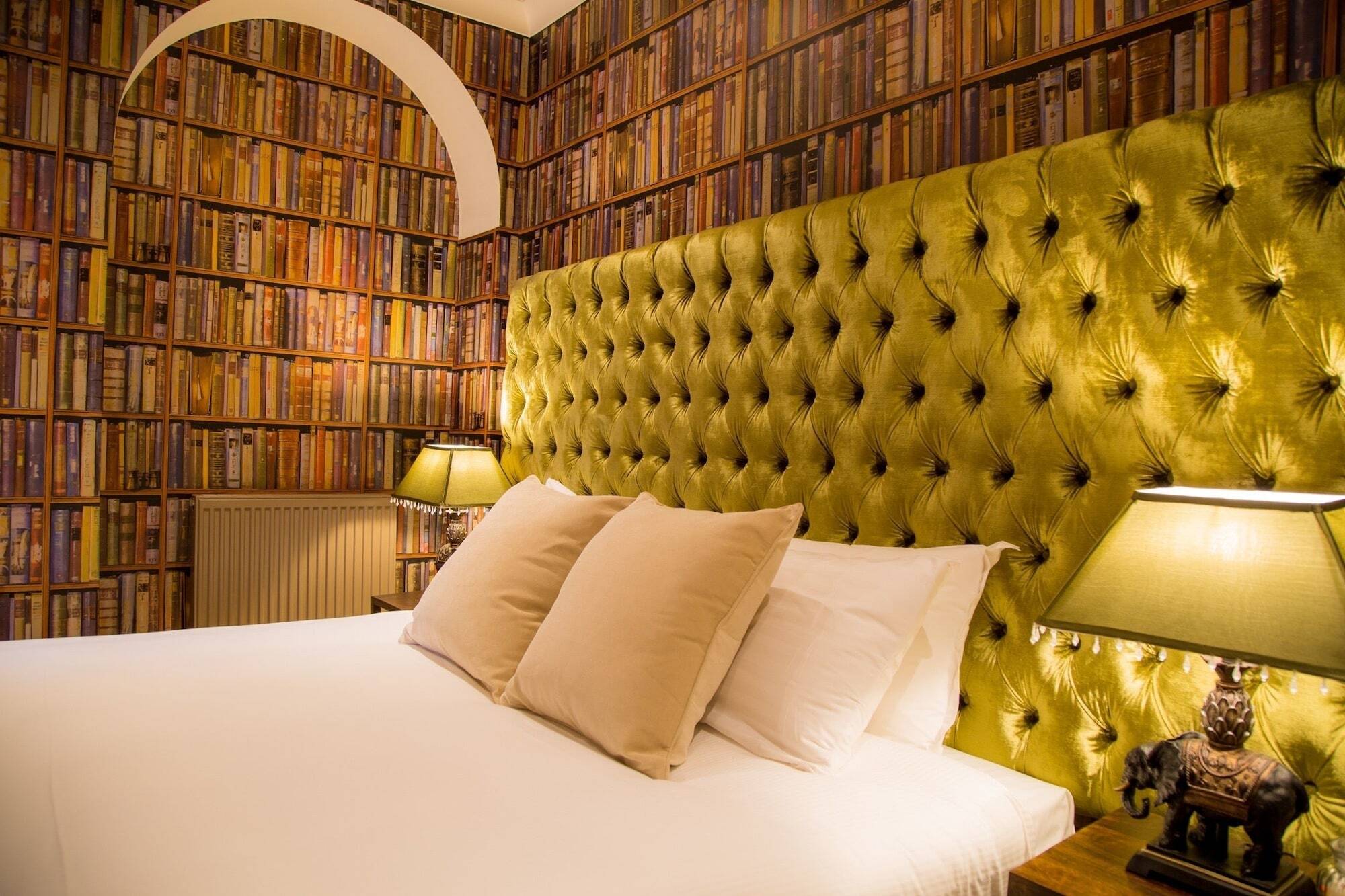 Winckley Stays Preston  Extérieur photo A bedroom at the hotel
